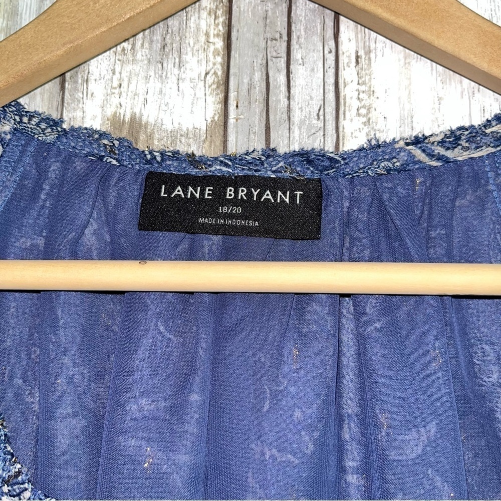 Lane Bryant Lurex Floral Blouse Blue Metallic V-Neck Ruffle Top Size 18/20 - Picture 6 of 6